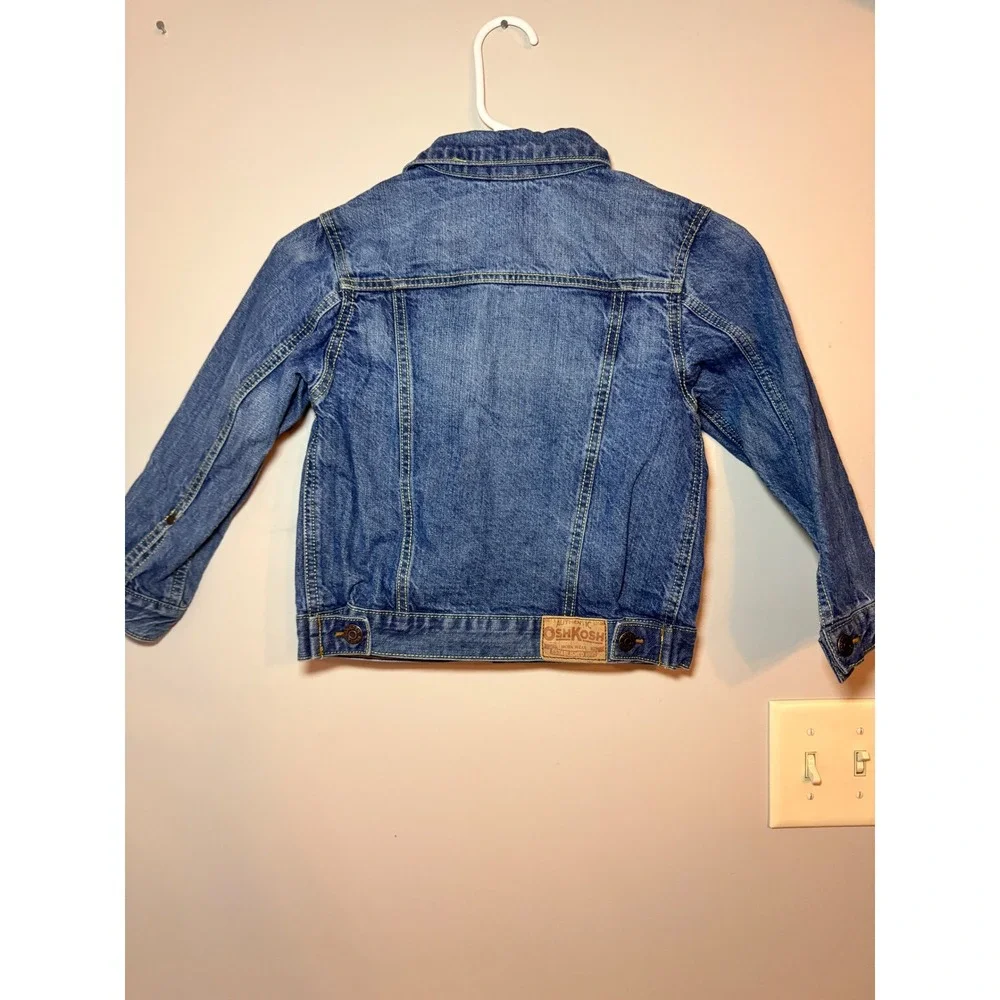 OshKosh Bgosh Kids Medium Wash Denim Trucker Jacket Size 6 Blue Cotton 463-374